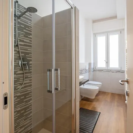 Comoda Apartment *
